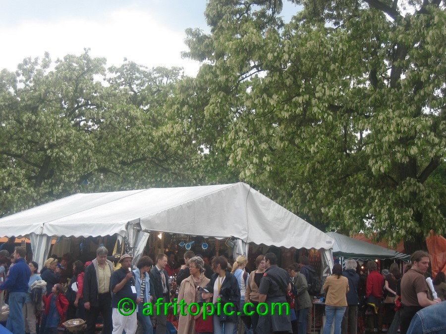 ../Images/afw2006b 239.jpg